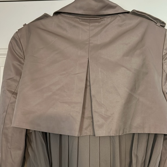 Jovonna London Trench Coat - Picture 5 of 7